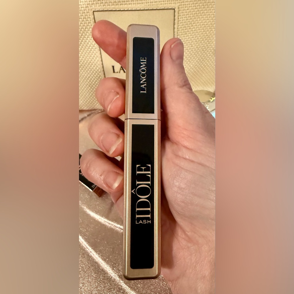 Lancôme Skincare and Makeup Set - Picture 6 of 7
